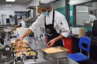 Les étudiant.e.s en cuisine de l'Estrie remettront 12 000 repas à Moisson Estrie